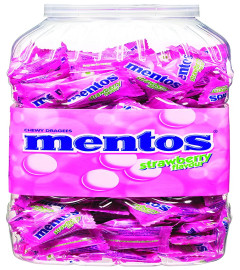 Mentos Strawberry Flavour Chewy Candy Jar 646 g (Fs)