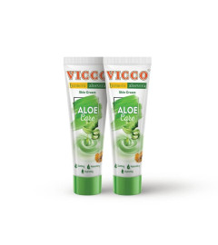 Vicco Turmeric Aloe Vera Skin Cream, Moisturizer for Oily Skin Aloe Vera & Turmeric,Pack of 4(30 gm)