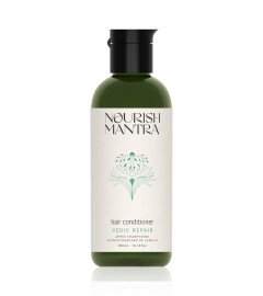 Acondicionador reparador védico Nourish Mantra, 300 ml (envío gratis)