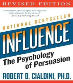 influence: The Psychology of Persuasion (Collins Business Essentials) Paperback I ISBN ‏ : ‎978-0061241895