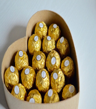 Grocery & Gourmet Foods›Hampers & Gourmet Gifts›Chocolate Gifts