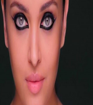 Make-up›Eyes›Kajal & Kohls