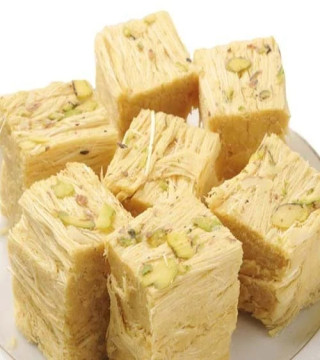 Snacks & Sweets›Sweets, Chocolate & Gum›Indian Sweets›Soan Papdi