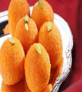 Snacks & Sweets›Sweets, Chocolate & Gum›Indian Sweets›Ladoo